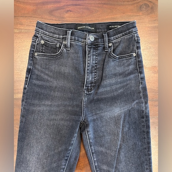 aritzia Denim Forum The Lola High Rise Skinny 26L ~ size 26 - Picture 2 of 6